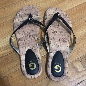Guess Sandals size 8